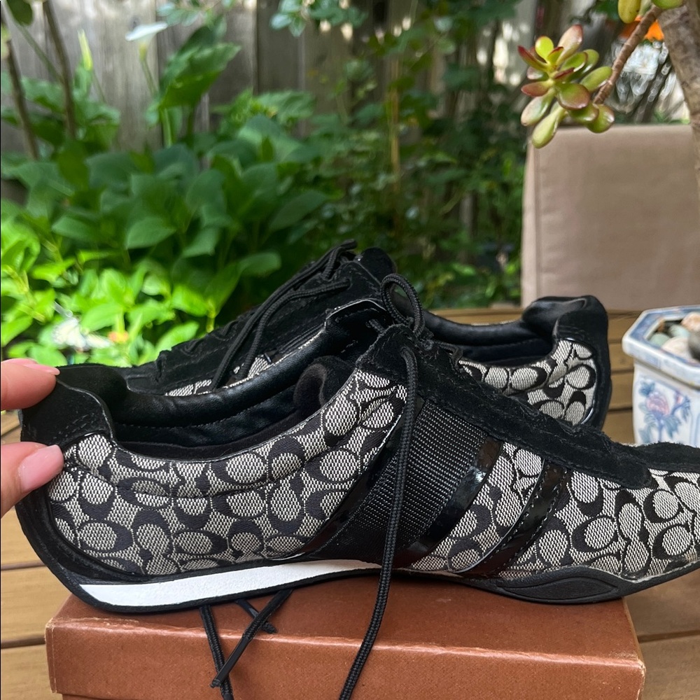 Coach Women's Logo Mesh Lace-Up Sneakers - Black. Authentic. - Picture 10 of 14